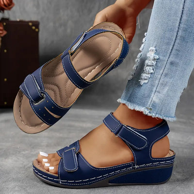 Veera™ orthopädische Sandalen mit Keilabsatz