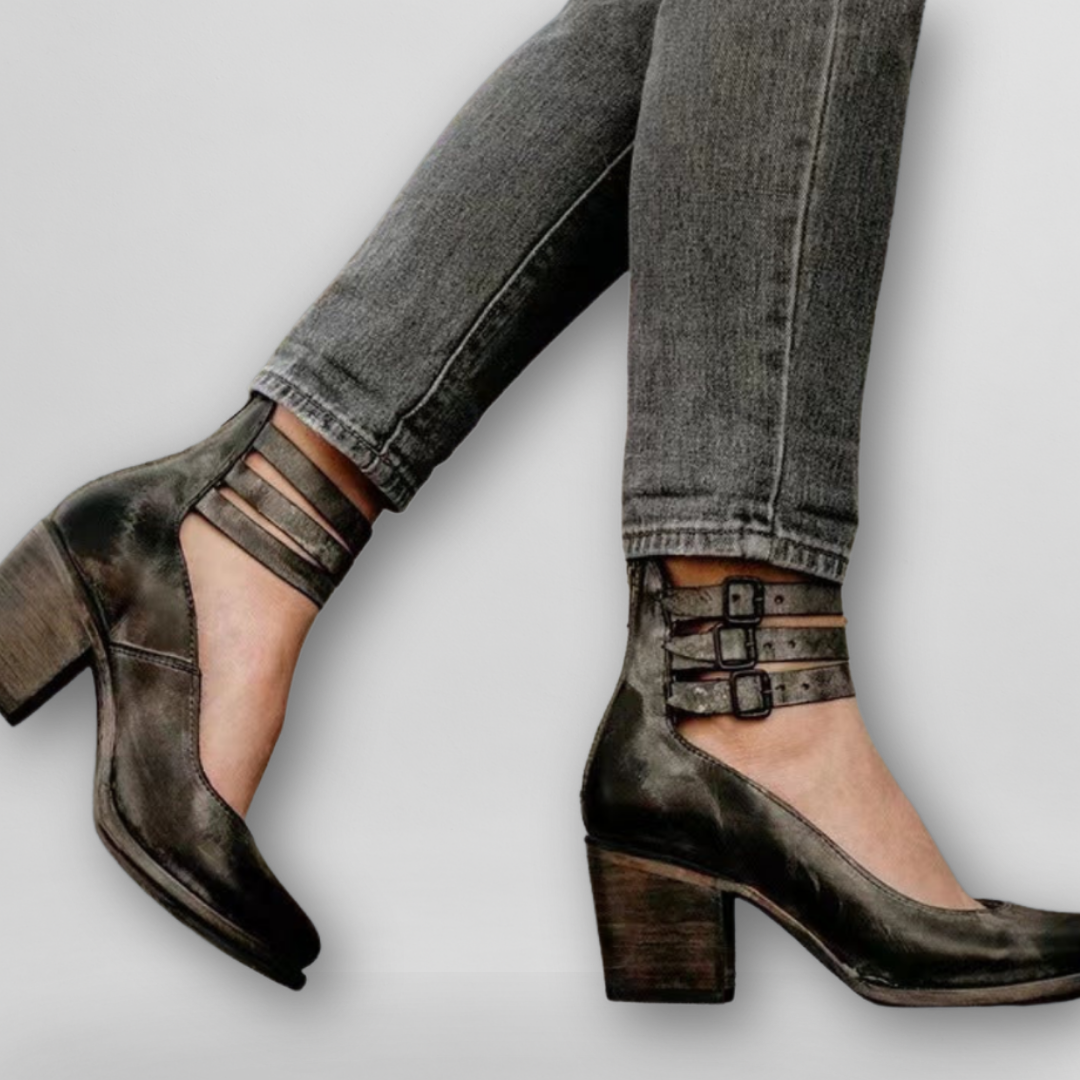 Sylvia | Vintage Sandalen mit Absatz