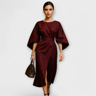 SARA – Elegantes Kleid mit Ärmeln