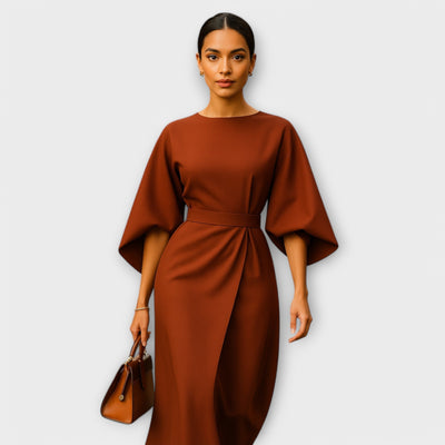 SARA – Elegantes Kleid mit Ärmeln