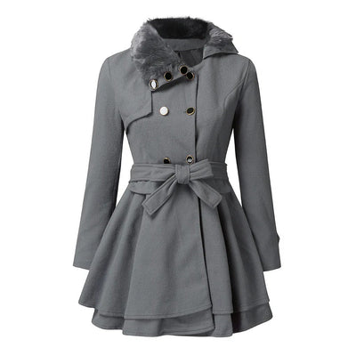 Yena | Trenchcoat-Chic mit Kunstfell