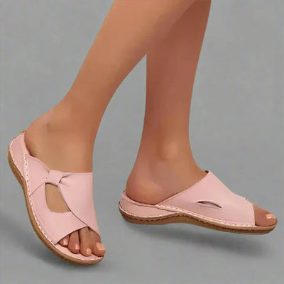 YVONNE – Ledersandalen