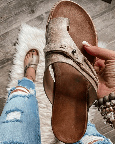 DELIA – orthopädische Sandalen