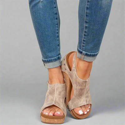 MECHTHILD – Orthopädische Sandalen