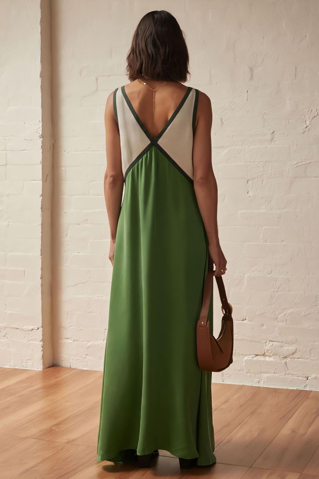 Elena - Ärmelloses Midi-Kleid