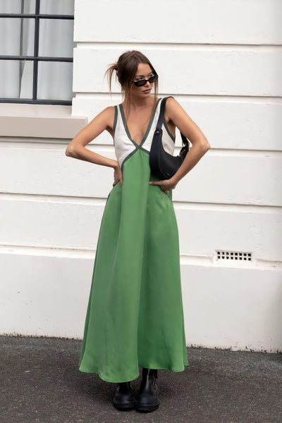 Elena - Ärmelloses Midi-Kleid