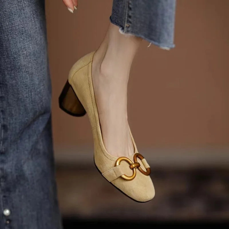 MATHILDA – Hohe Absätze