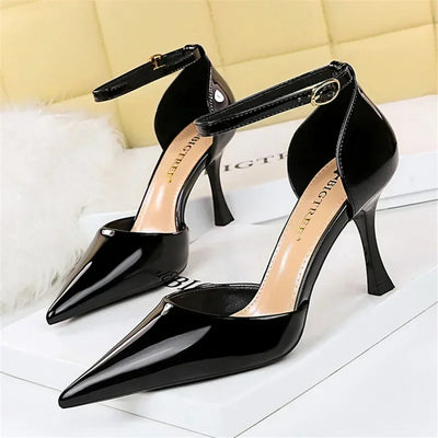 NADIA – High Heels mit Knöchelriemen