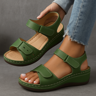 Veera™ orthopädische Sandalen mit Keilabsatz