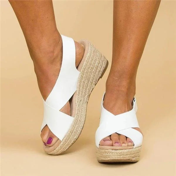 Monika | Stilvolle Keilabsatzsandalen mit Kreuzriemen