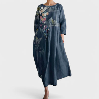 ANA – Buntes Kleid mit V-Ausschnitt