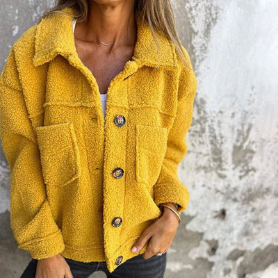 Zoe | Stilvolle Kurzjacke mit Revers