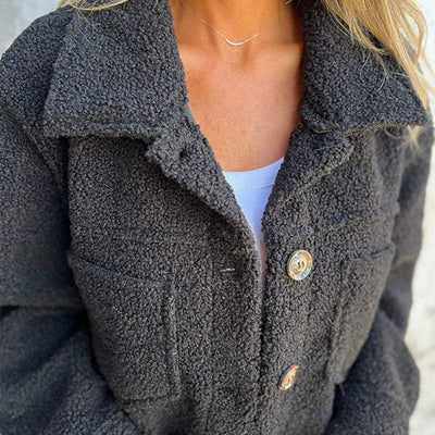 Zoe | Stilvolle Kurzjacke mit Revers