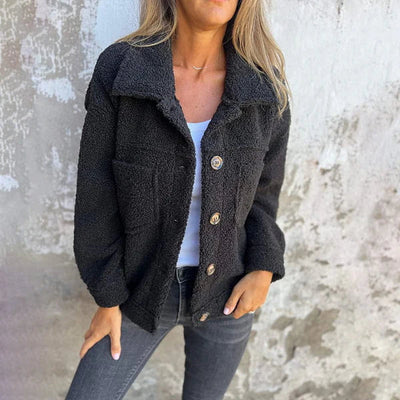 Zoe | Stilvolle Kurzjacke mit Revers