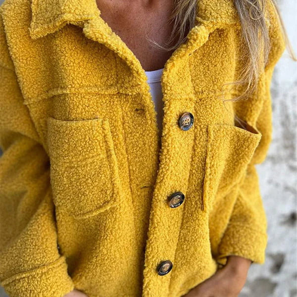 Zoe | Stilvolle Kurzjacke mit Revers