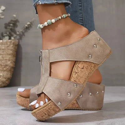 SELA – Orthopädische Sandalen