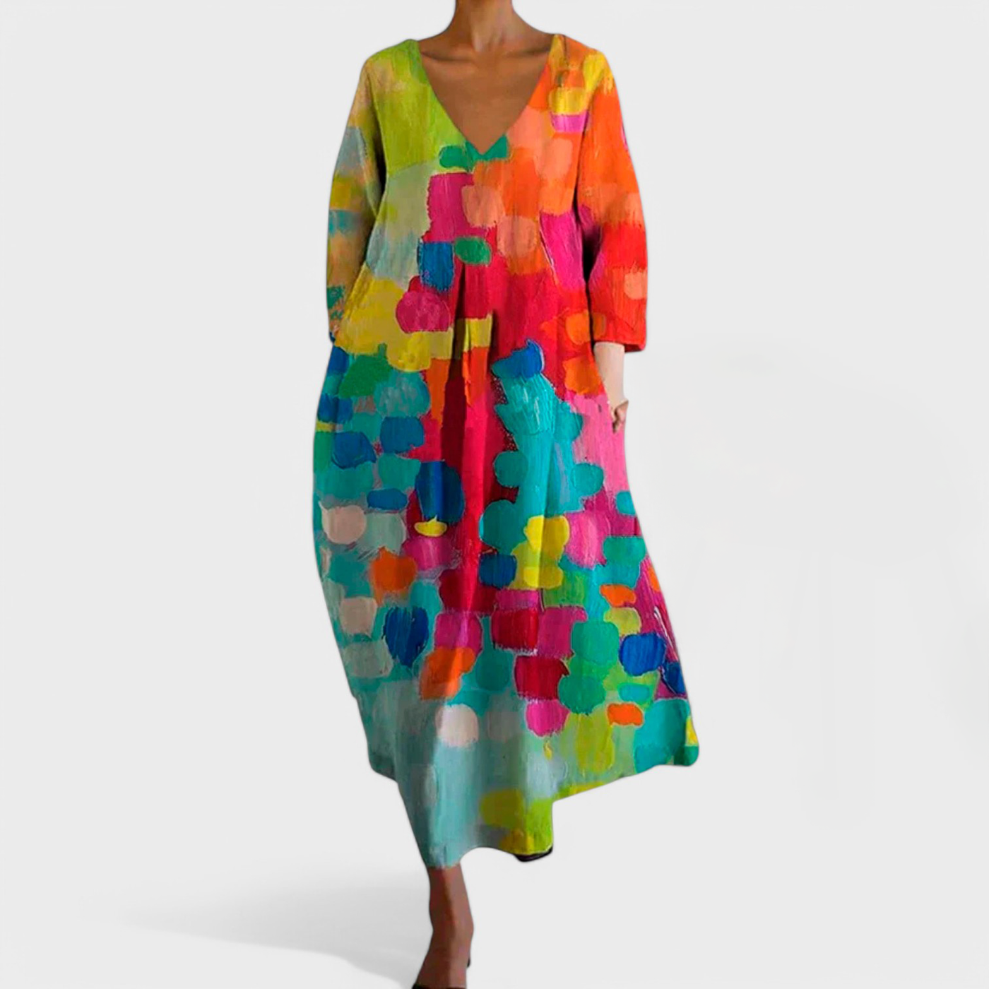 ANA – Buntes Kleid mit V-Ausschnitt
